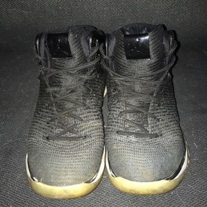 Black/Blue Jordan XXXI Banned edition